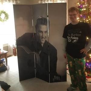 Meet your Posher, Evan